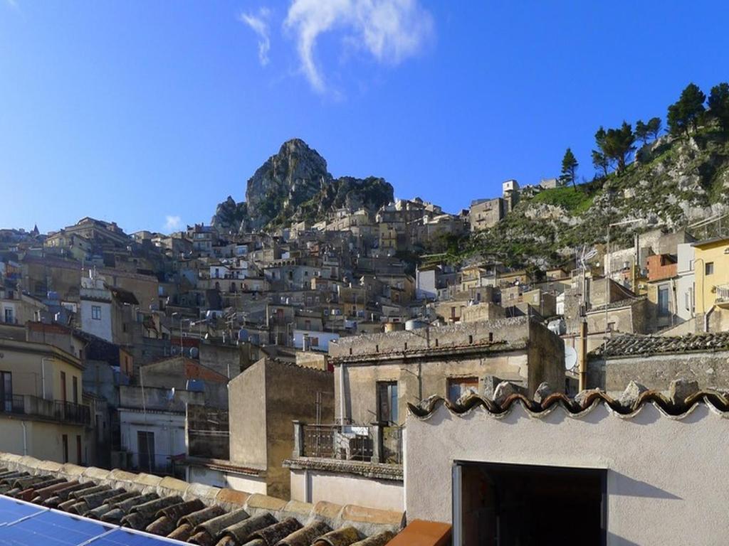 Bed And Breakfast Sotto Le Stelle Caltabellotta Exterior photo